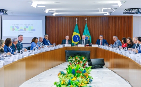 Governo Brasileiro Adota Cautela Diante da Crise no Equador para Evitar Contaminação Política
