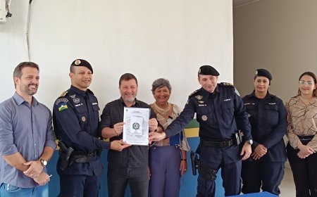 Sede do 7º BPM recebe entrega oficial do registro público do imóvel