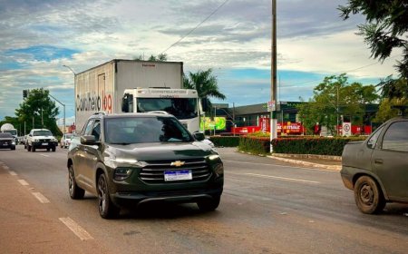 Prazo para licenciamento de veículos com placa final 1,2 e 3 encerra na quinta-feira, dia 28