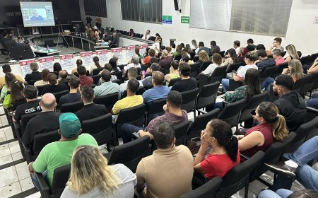 Vereadores de Ariquemes participam de audiência pública para debater sobre CONAE 2024 e PNE 2024-2034
