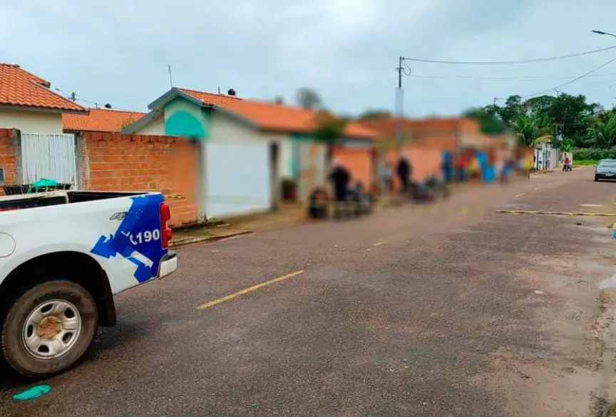Criança é assassinada e outra baleada dentro de casa