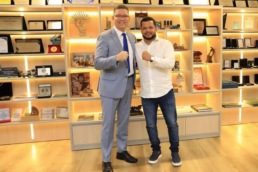 Deputado Edvaldo Neves se reúne com Governador Coronel Marcos Rocha para tratar estratégias para ampliar os investimentos em segurança e fortalecimento da Polícia Penal