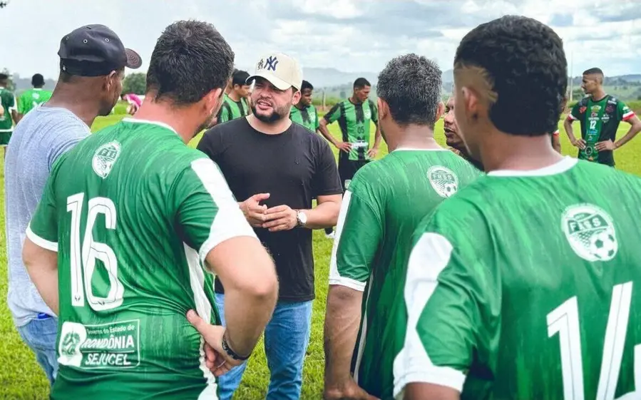 Deputado Edevaldo Neves prestigia a 10ª Copa Colorado em Machadinho do Oeste e reforça apoio ao esporte regional
