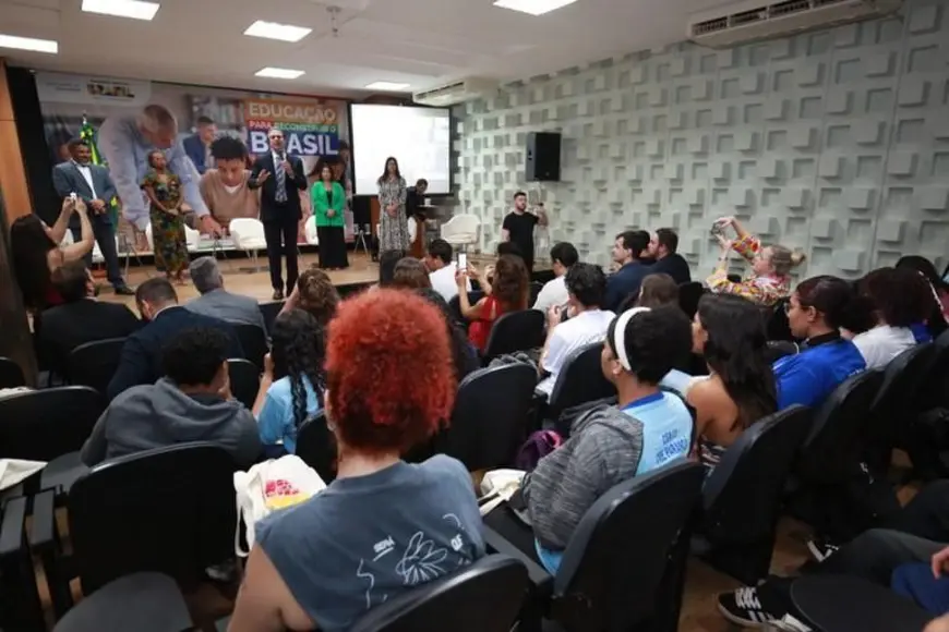 Três estudantes de Rondônia são escolhidos para o Parlamento Juvenil do Mercosul