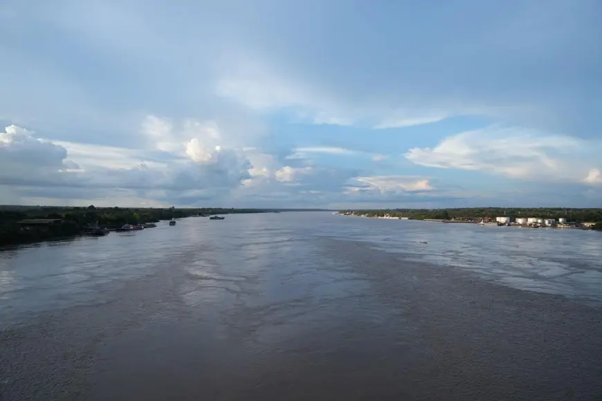 Rio Madeira segue em tendência de baixa e nível está mais próximo dos 16 metros