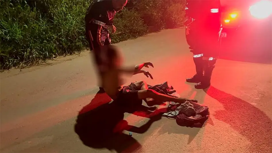 Homem é baleado nas mãos em Porto Velho por trio em carro branco