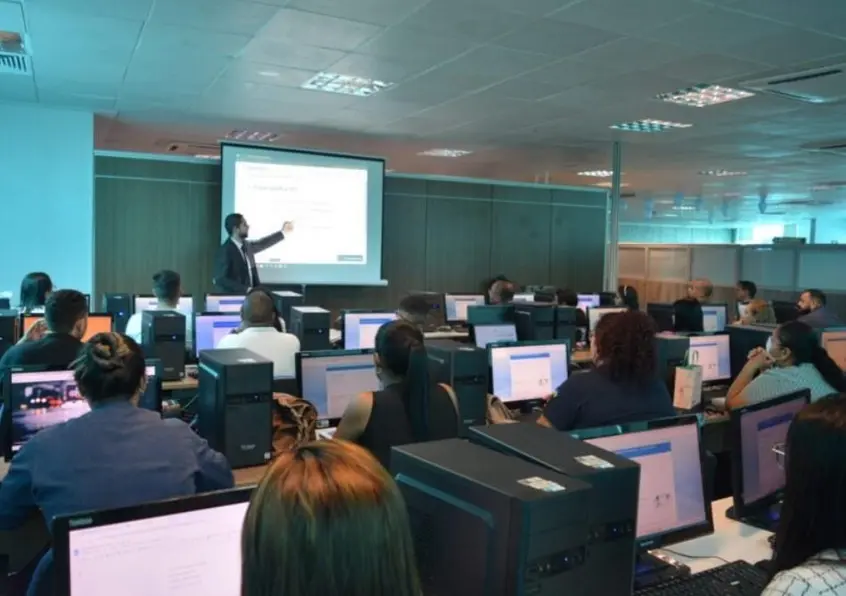 Deputado Alan Queiroz propõe capacitação para profissionais do transporte público em Rondônia