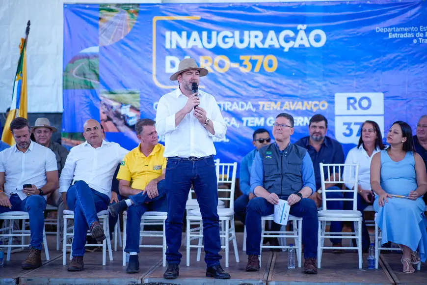 Presidente da Assembleia Legislativa de Rondônia inaugura pavimentação da RO-370