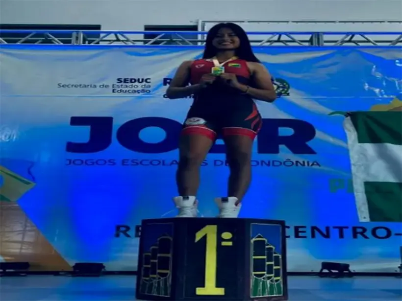 Vitória Isagui conquista título no Wrestling dos Jogos Escolares de Rondônia
