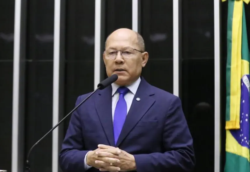 Deputado destinou quase 10 milhões para ambulâncias em 25 municípios de Rondônia