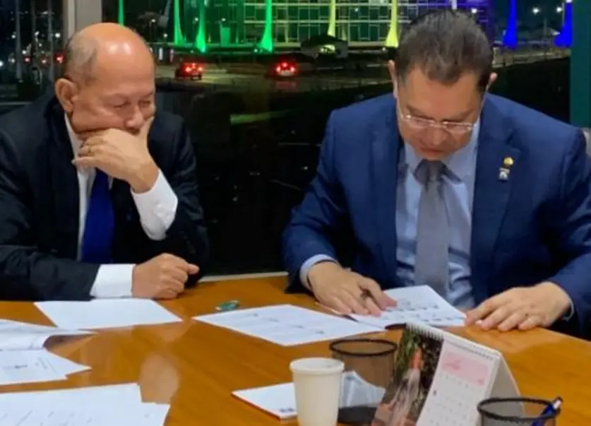 Coronel Chrisóstomo lidera reunião que resulta em vitória da oposição na CPMI do INSS