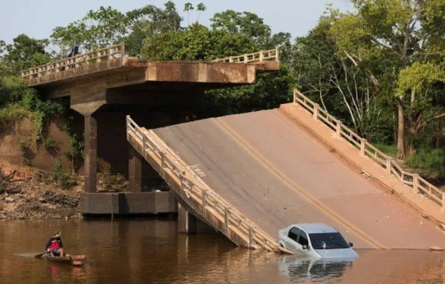 Ponte da BR-319 classificada como boa pelo Dnit cai um ano depois