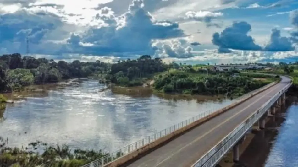 Ponte no km 693 da BR-364 em Candeias do Jamari volta a operar normalmente