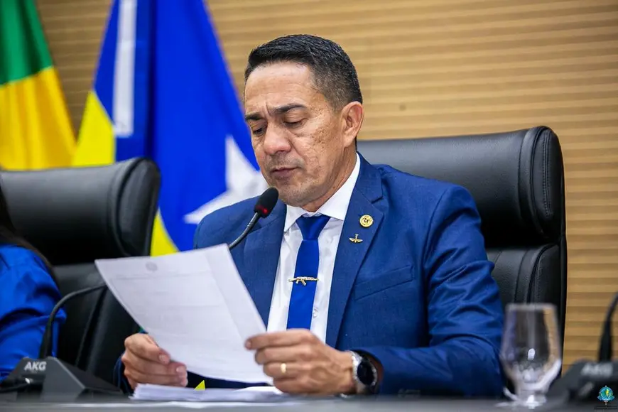 Deputado apresenta projeto para instalação de câmeras em escolas públicas