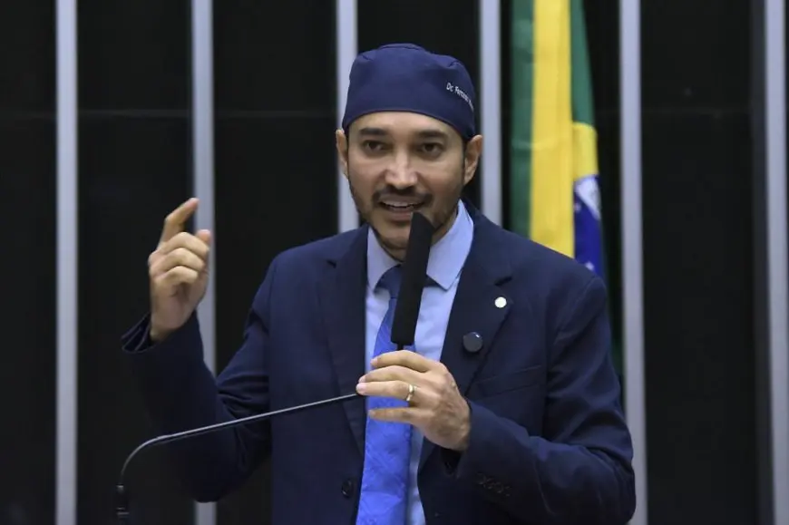 Deputado protocola projeto de lei para inclusão de pessoas com TEA e TDAH