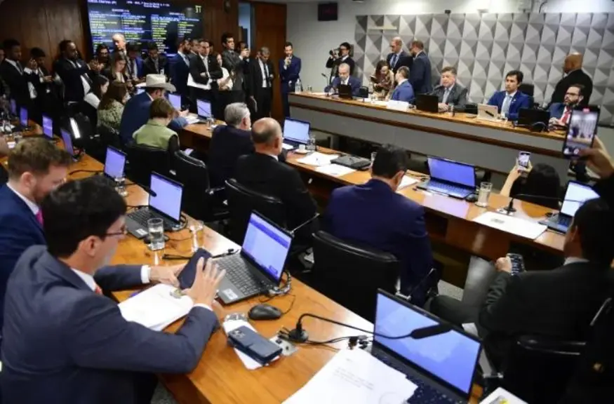 Deputados do PT pedem convocação de ex-presidente da Ambec falecida em 2024