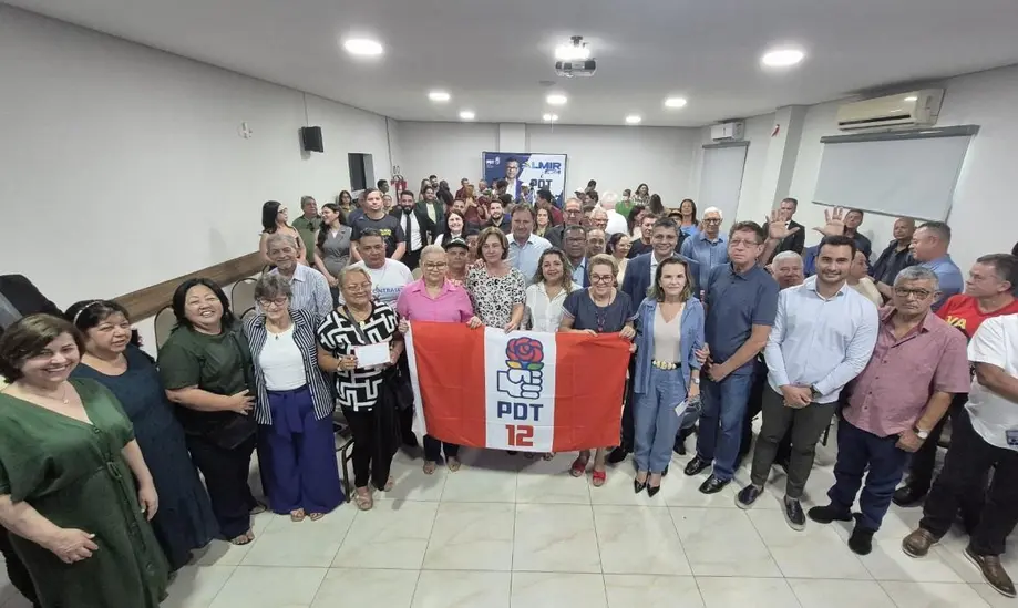 Almir José Silva se filia ao PDT em defesa dos direitos dos servidores federais