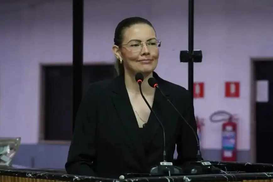 Vereadora sanciona lei para regulamentar comércio de cobre em Porto Velho