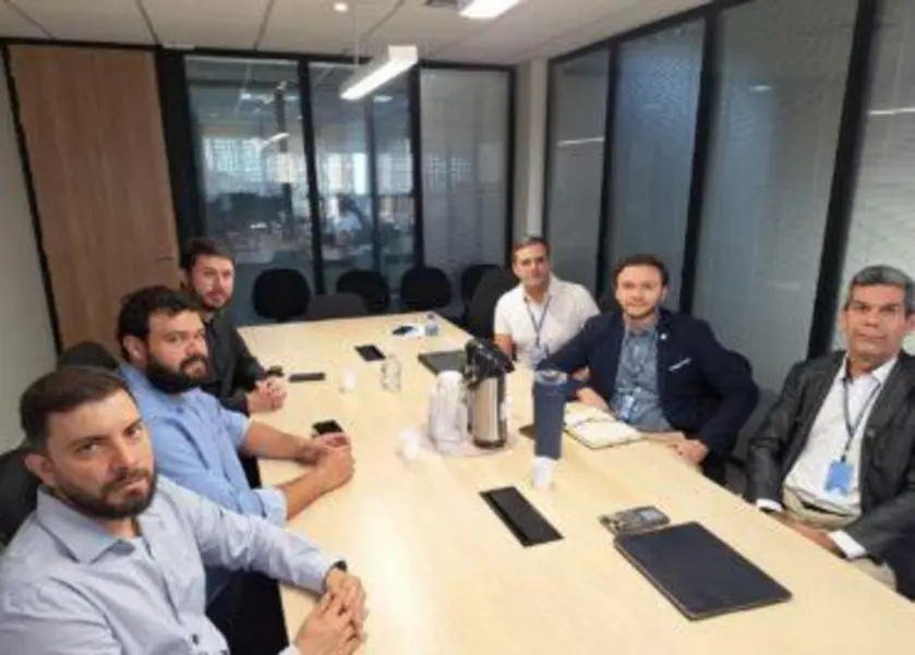 Governo de Rondônia reforça compromisso com erradicação de lixões em reunião