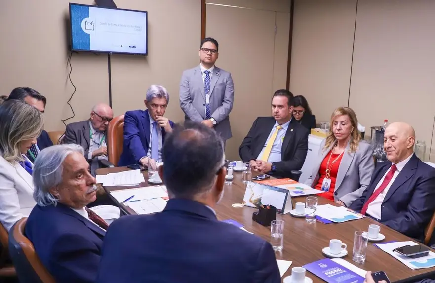 Senador Confúcio Moura reforça apoio à expansão da Fiocruz em Rondônia