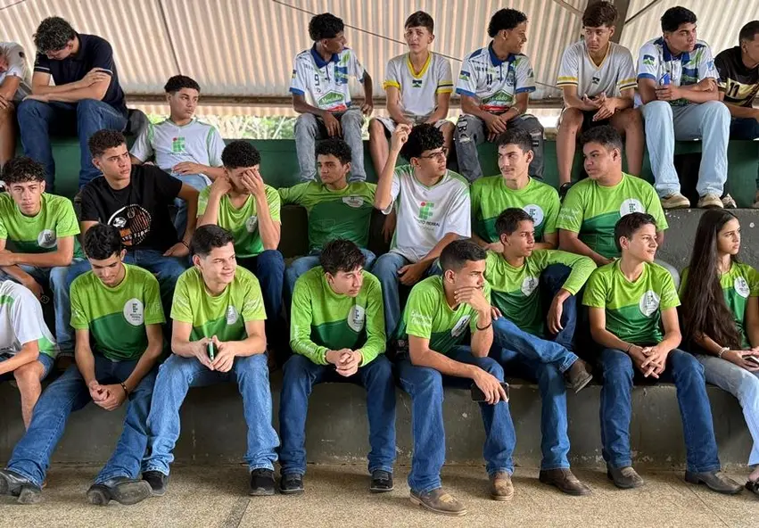 Senador Confúcio Moura anuncia R$ 3 5 milhões para projeto de esporte em Rondônia