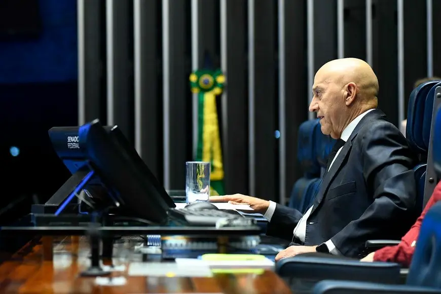 Senador Confúcio Moura defende foco em saúde e educação no orçamento público