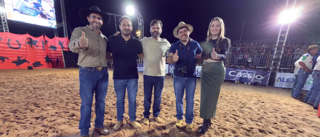 Deputada entrega tratores agrícolas para fortalecer agricultura em São Francisco