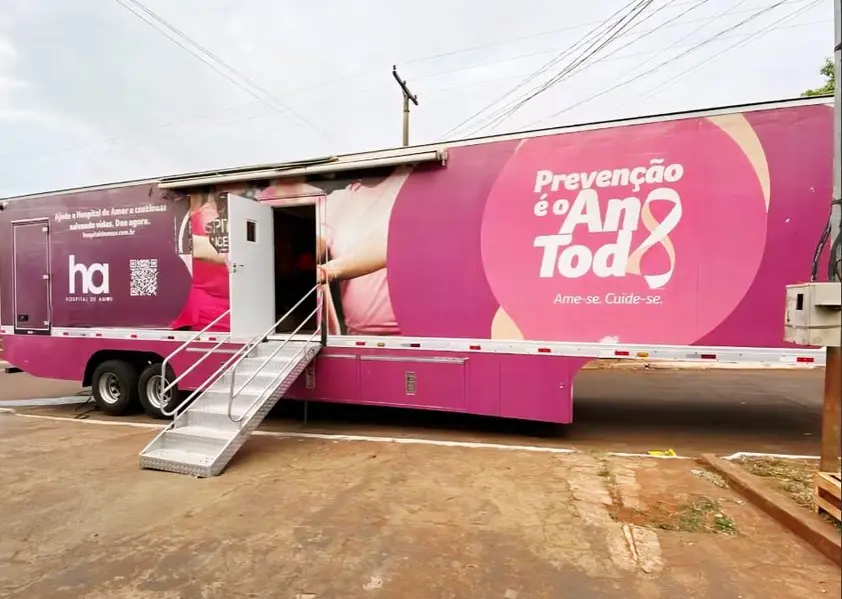 Deputado Eyder Brasil leva Carreta do Amor para exames gratuitos em Porto Velho