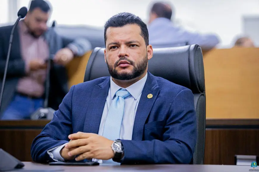 Deputado Edevaldo Neves cobra retomada das cirurgias neurológicas e contratação de especialistas em Rondônia
