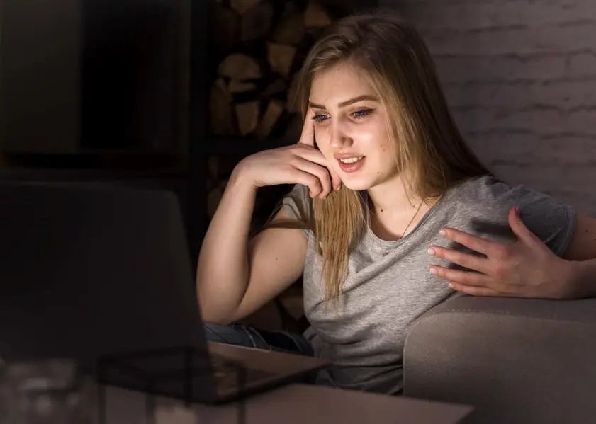 Congresso aprova lei que tipifica estelionato sentimental no Código Penal