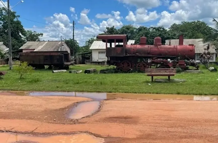 Associação dos Ferroviários busca avanço em reformas em Abunã com governo de Rondônia