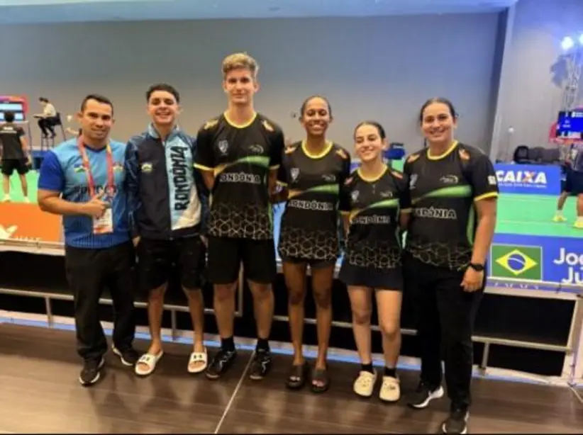 Jovens atletas de Rondônia conquistam ouro e prata no badminton em Brasília