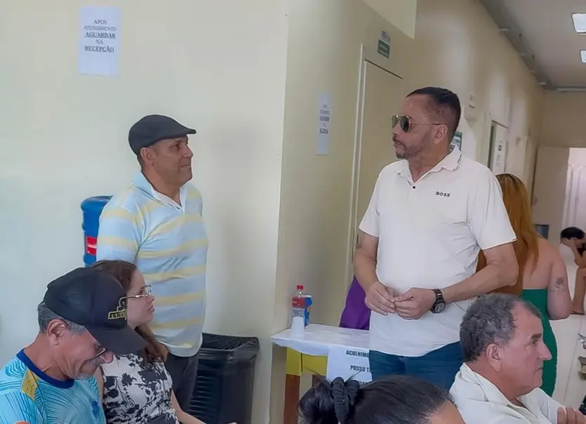 Vereador Dr. Macário fiscaliza UPA da Zona Leste durante reforma do prédio principal