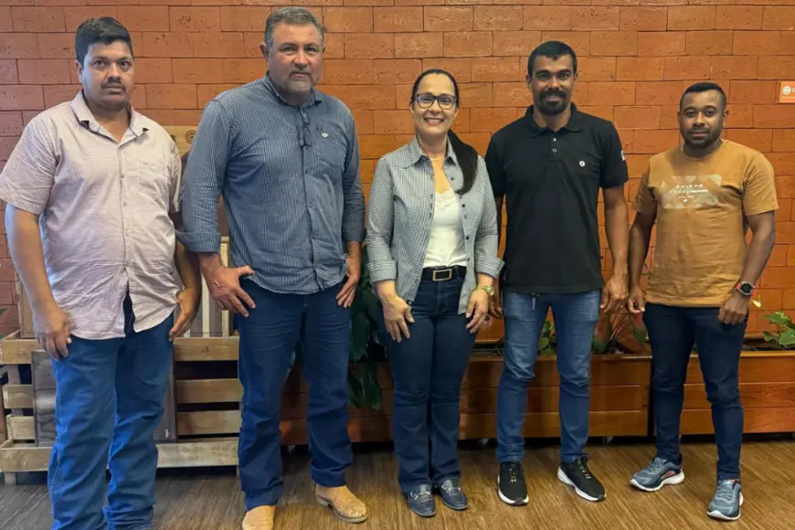 Deputada Rosangela Donadon enfatiza união entre municípios em reunião regional