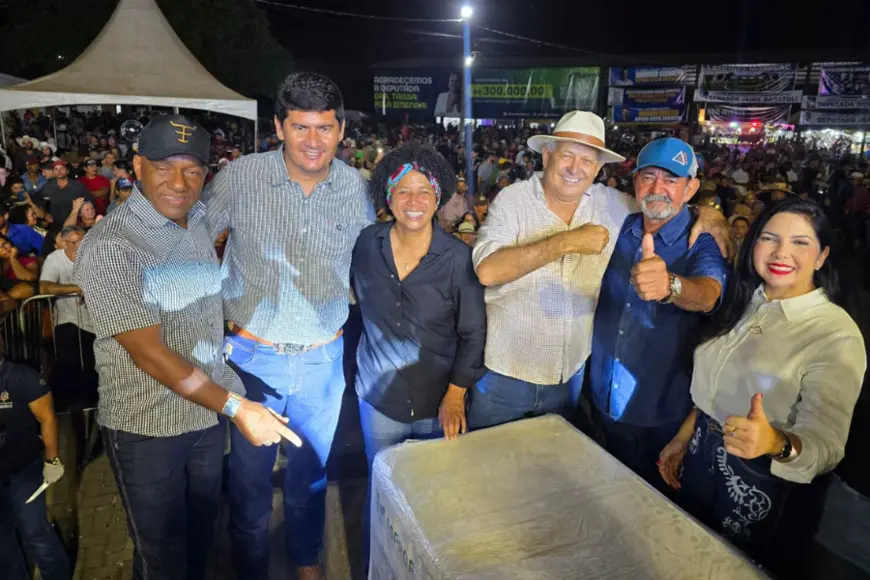 Sílvia Cristina participa da Festa do Leite em Nova Mamoré com investimentos de R$ 1 milhão