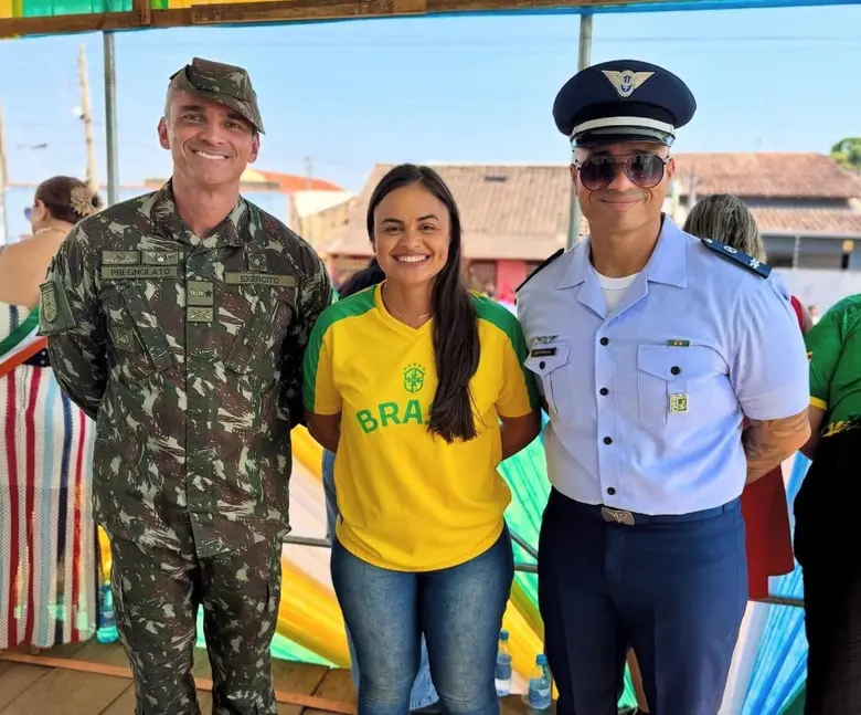 Dra Taíssa Sousa participa de desfiles cívicos na Semana da Pátria em Guajará-Mirim