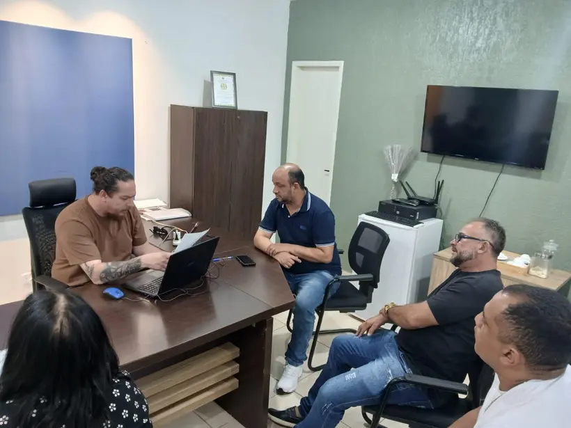 Vereador e secretário discutem melhorias na limpeza urbana de Porto Velho