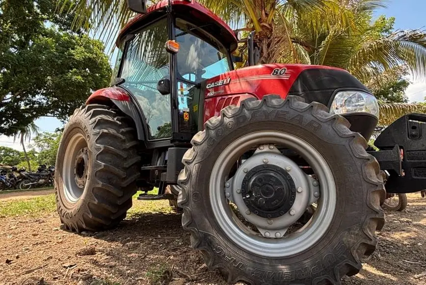 Entrega de R$ 200 mil em implementos agrícolas fortalece agricultura familiar em São Felipe d’Oeste