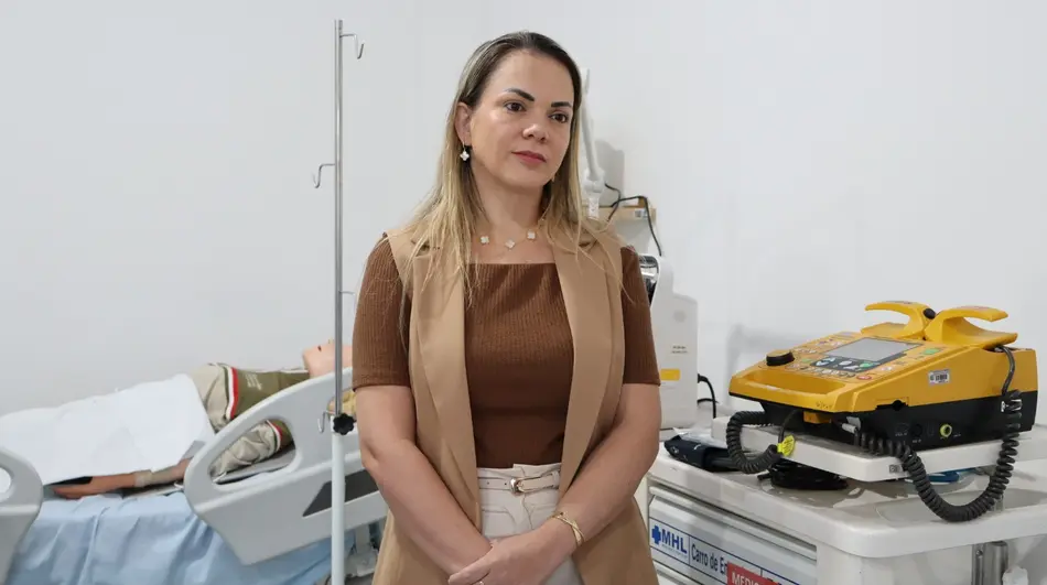 Deputada Cláudia de Jesus solicita ambulância para Governador Jorge Teixeira