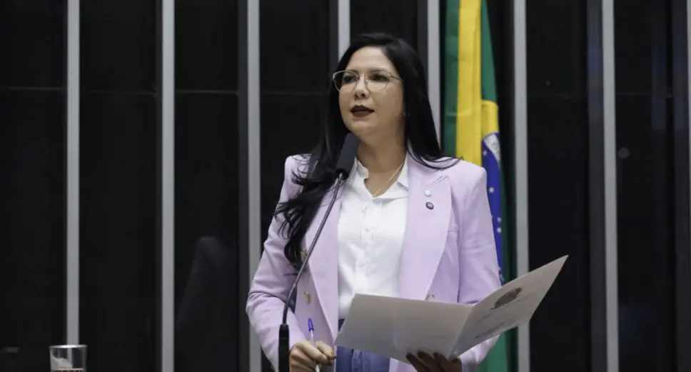 Câmara dos Deputados aprova emenda que amplia definição de primeira infância