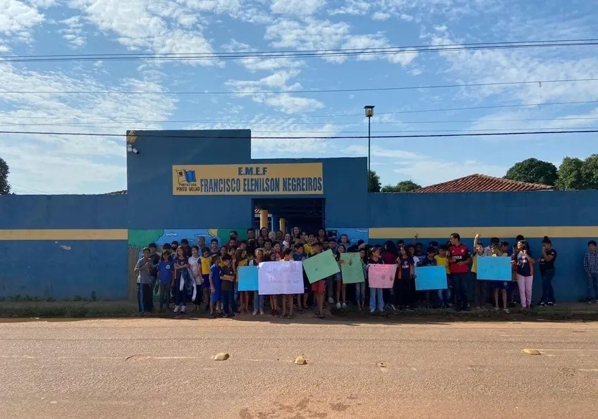 Vereador Gedeão Negreiros homenageia professores em Dia dos Professores