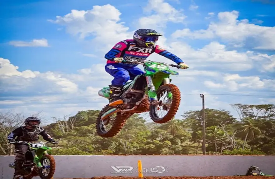 Jaru recebe 7ª Etapa do Campeonato Estadual de Motocross com mais de 150 pilotos