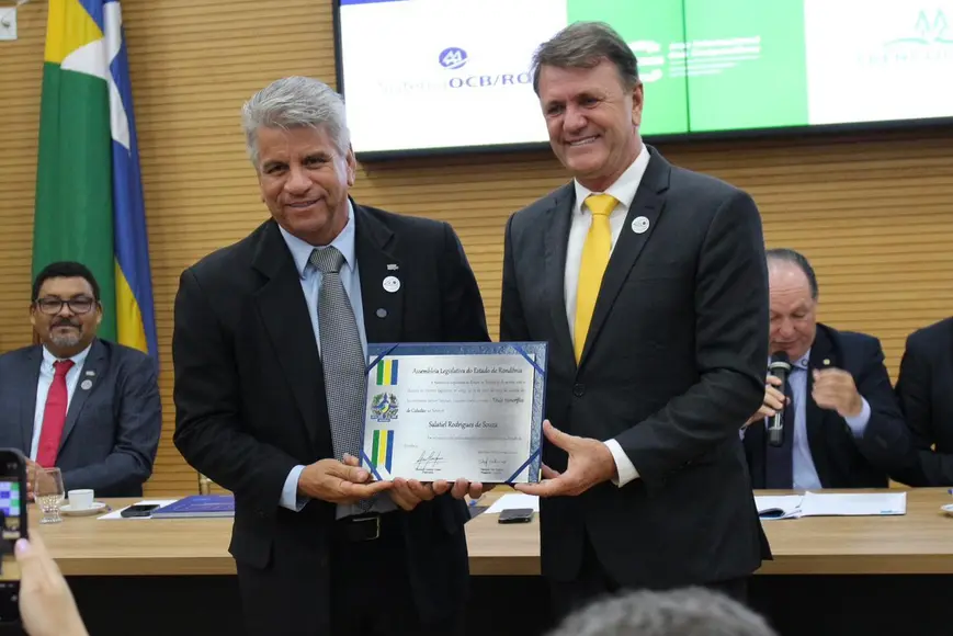 Assembleia Legislativa de Rondônia celebra 40 anos da OCB com homenagem