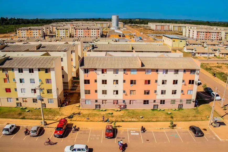 Banco do Brasil condenado a indenizar condomínio por falhas em construção popular