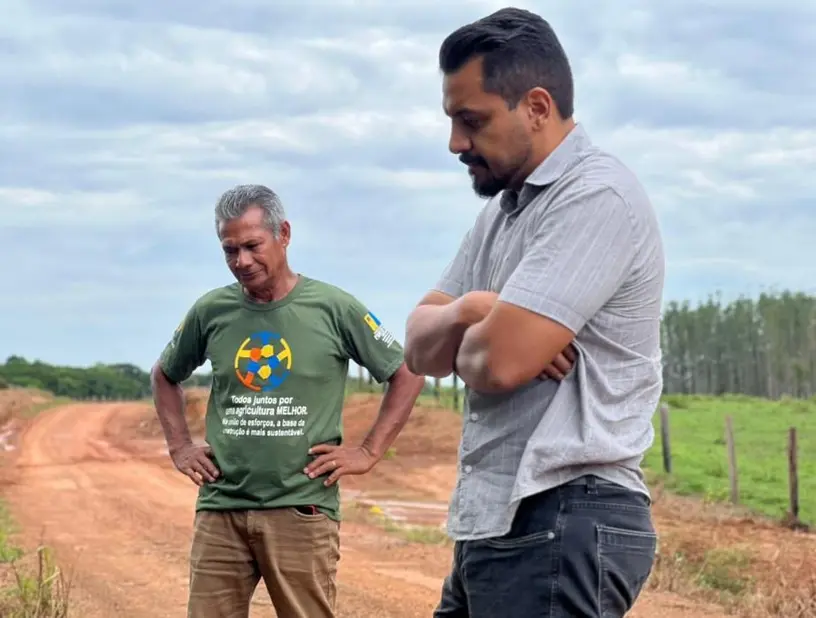 Vereador Dr Gilber visita linha C-10 em Porto Velho e promete melhorias