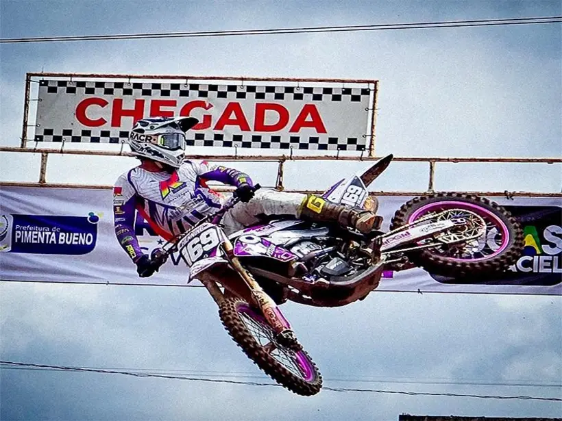 Pimenta Bueno sedia final do Campeonato Regional Sul de Motocross em evento oficial