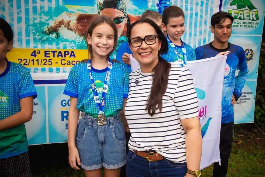 Deputada Rosangela Donadon apoia 4ª etapa do Circuito Rondoniense de Natação em Cacoal