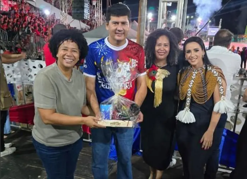Deputada Sílvia Cristina prestigia Festival Folclórico Duelo da Fronteira em Guajará-Mirim