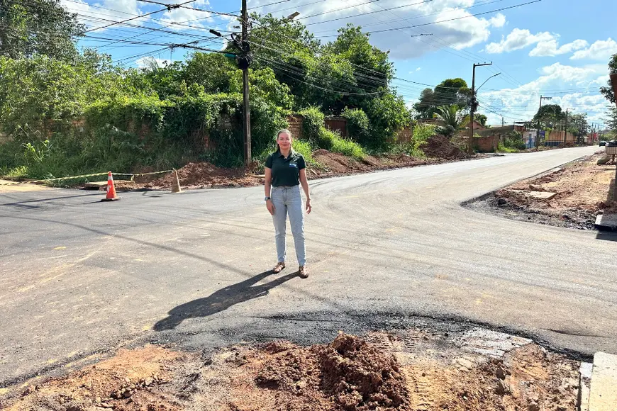 Rua Rainha do Cantuário em Porto Velho recebe melhorias após cobranças da vereadora