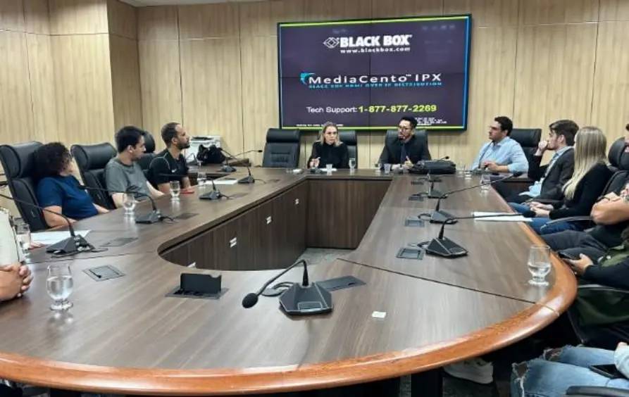 Deputada Cláudia de Jesus se reúne com aprovados de concurso da Polícia Civil